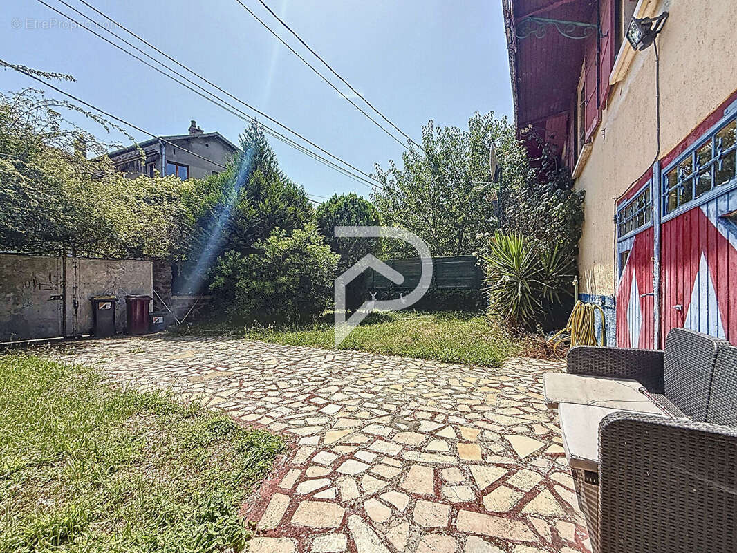 Maison à LAGNY-SUR-MARNE