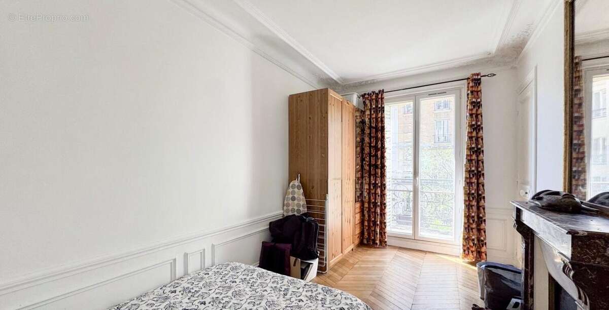 Appartement à PARIS-12E