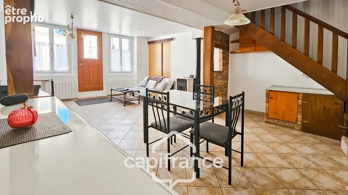 Charmante maison de ville fonctionnelle sur trois niveaux- terrasse au calme- Idéal famille ou investissement- - photo 2