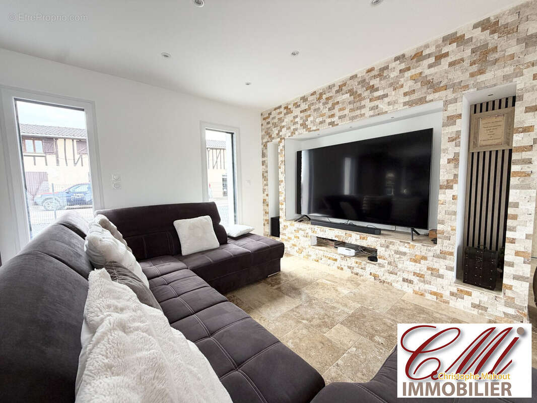 Maison 138 m² à Vitry-Le-Francois  - photo 8