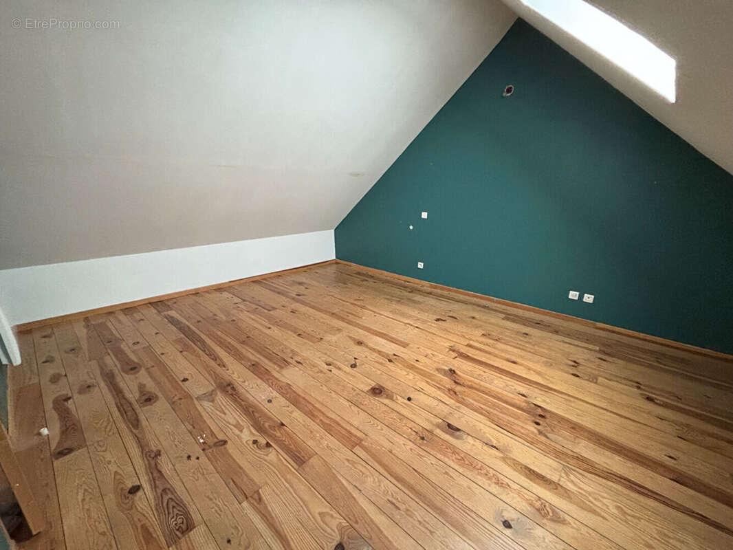 Appartement à GUISE