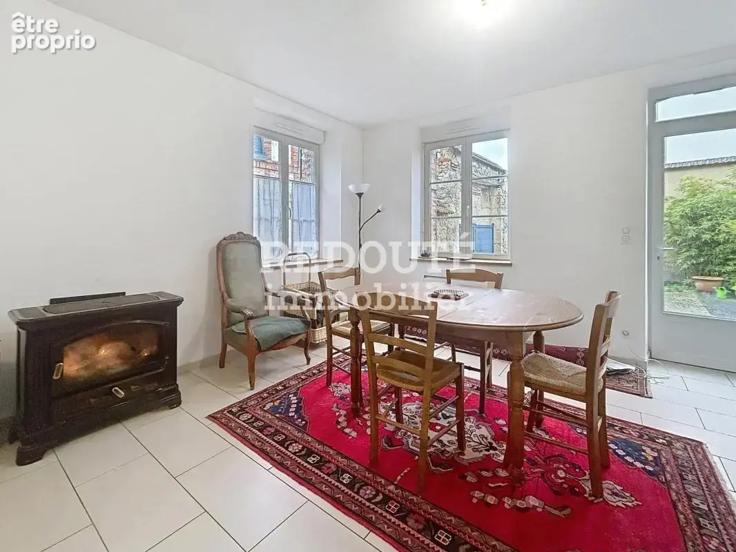 Maison 6 pièces familiale avec cour et jardin - Reims Rosnay - photo 5
