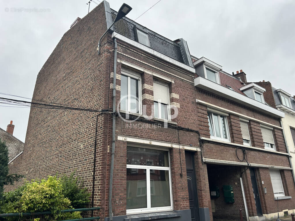 Maison à LA BASSEE