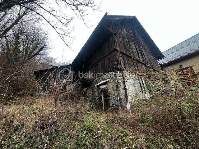 Maison à SAINT-ETIENNE-DE-CUINES