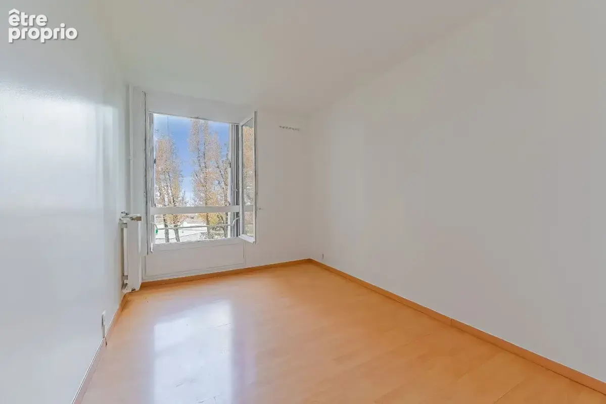 Appartement 4 pièces 89 m² à vendre à Creteil (94000) - photo 8