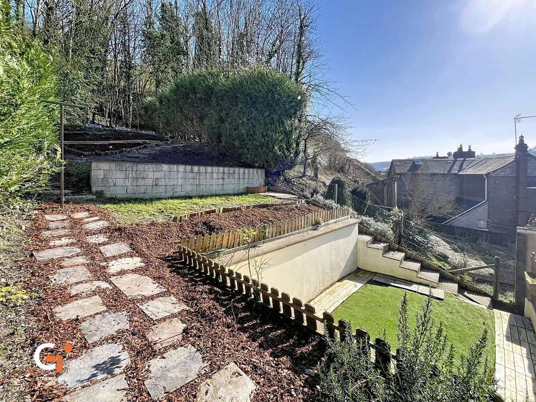 Maison à SAINT-LEGER-DU-BOURG-DENIS