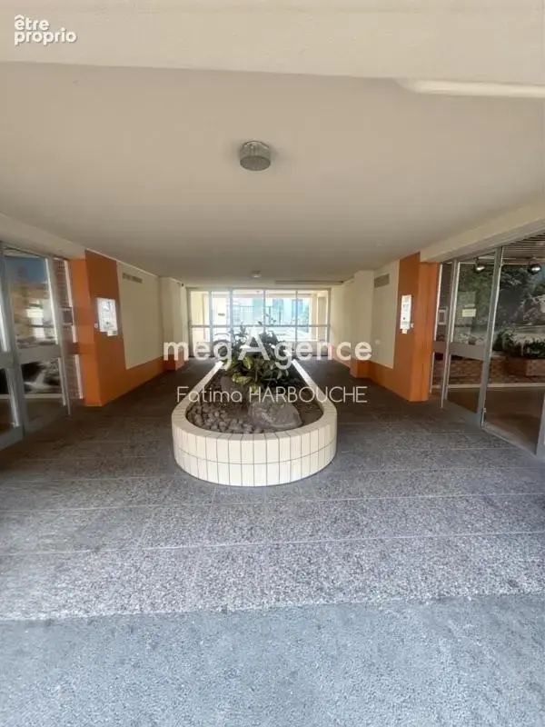 Bel appartement au cœur de St Etienne (avec garage) grand balcon +Cave+Ascenceur - photo 11