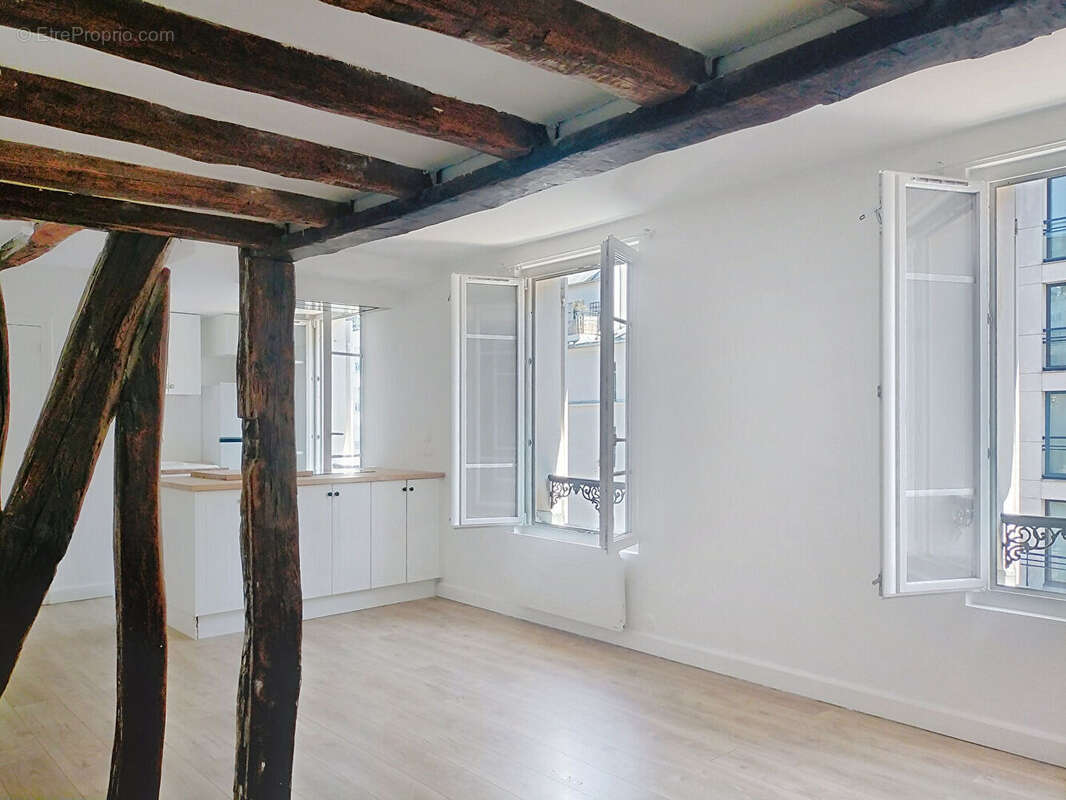 Appartement à PARIS-12E