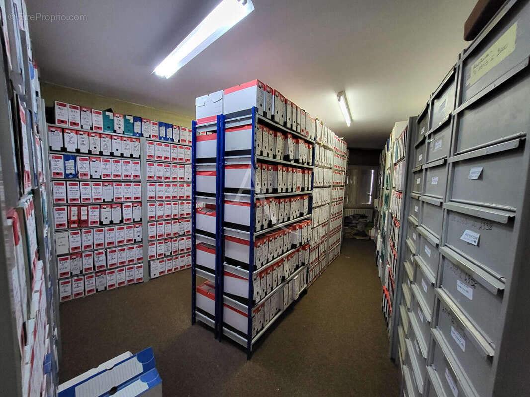 Commerce à THOUARCE