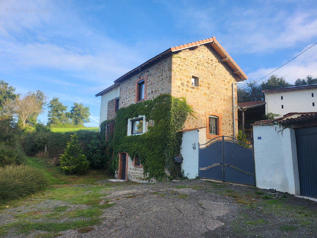 Maison à BALBIGNY