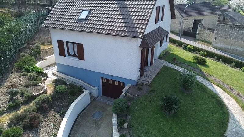 Maison à CHATELLERAULT