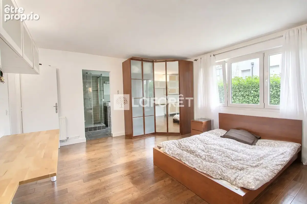Nanterre centre 105 m² - 3 chambres - séjour 40 m² - parking - photo 10