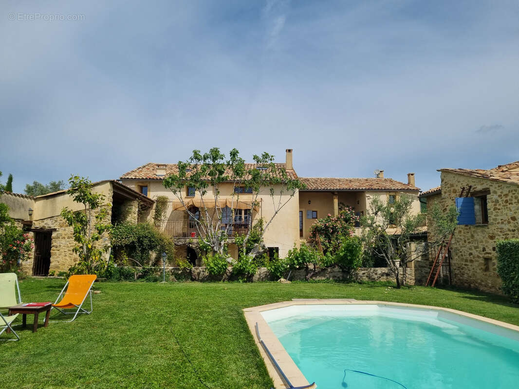 Maison à FORCALQUIER