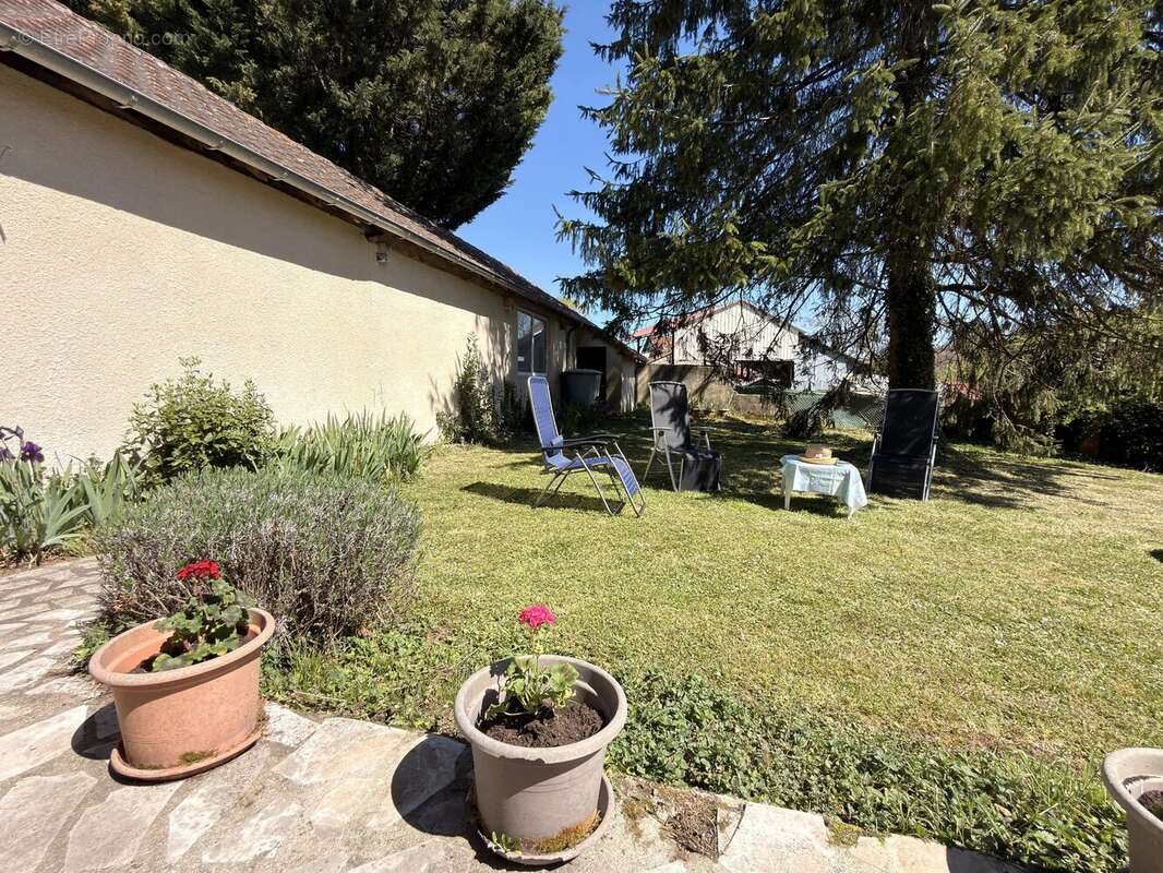 Maison à SAINT-GOURSON