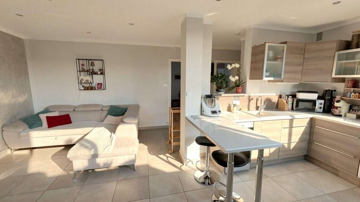 Appartement à SAINT-ETIENNE