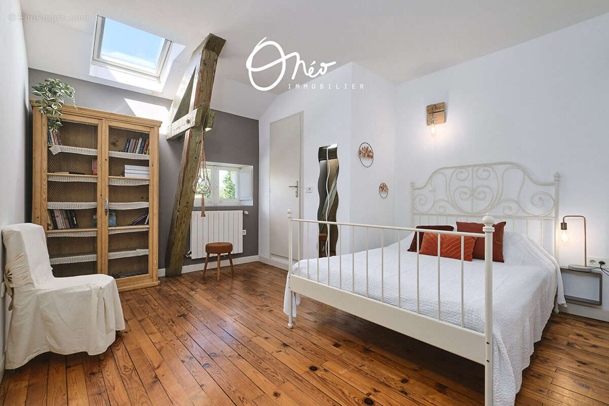 Maison à SAINT-SYMPHORIEN-D'OZON