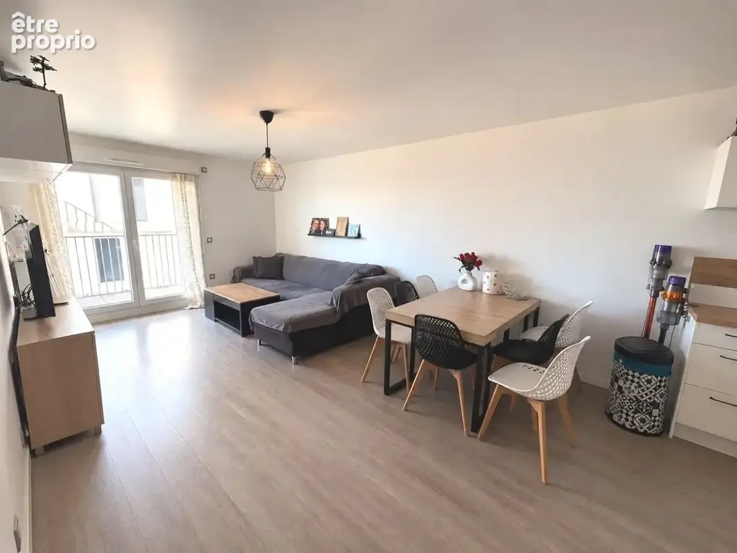 Appartement 3 pièces 70 m² à vendre à Bagnolet (93170) - photo 3