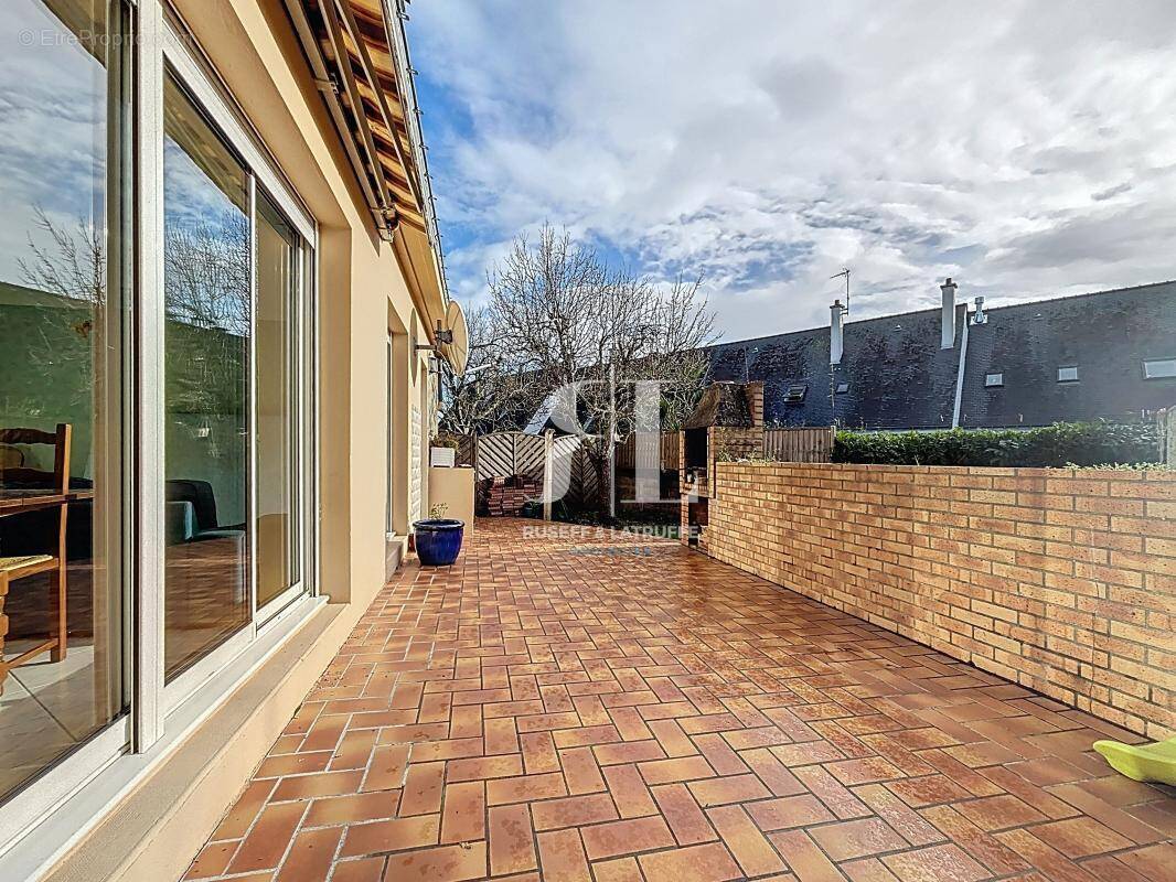 Maison à PORT-LOUIS