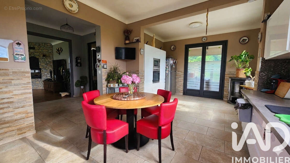 Maison 225 m² à Bergerac  - photo 5