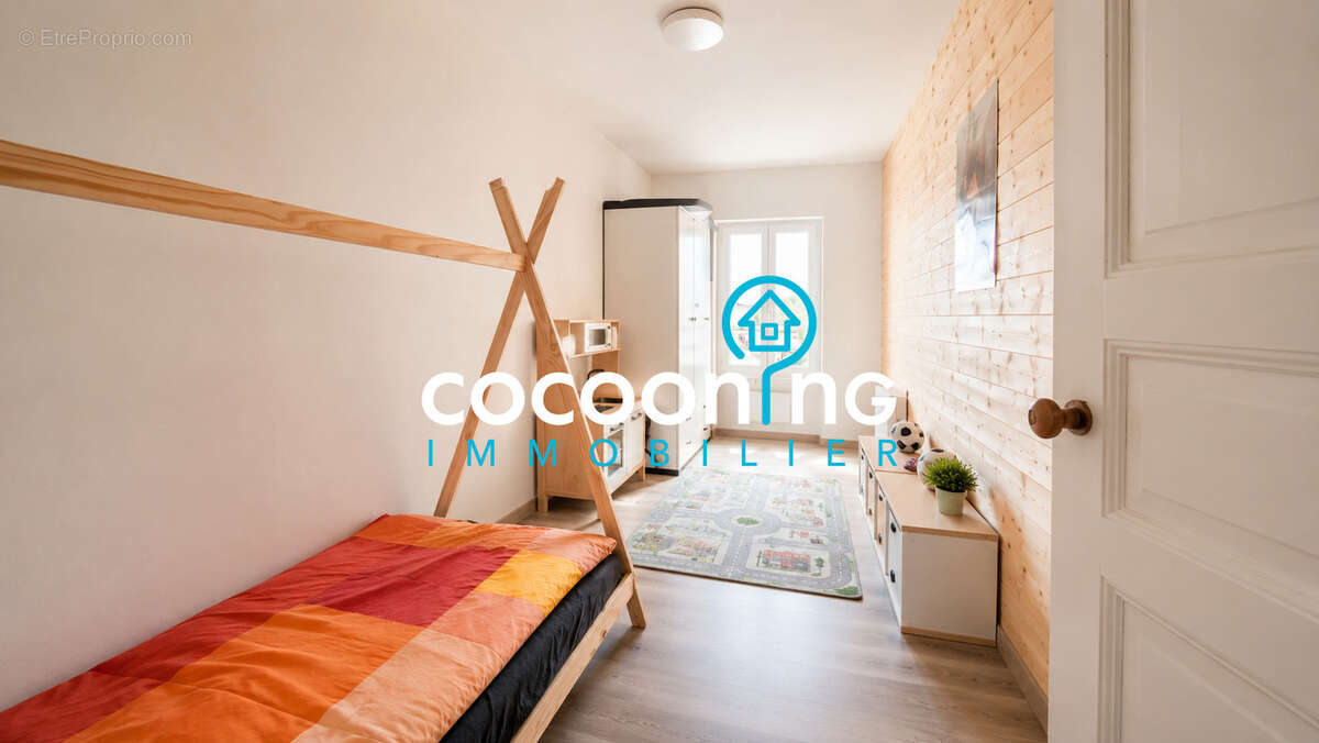 Ensemble immobilier comprenant deux logements d’habitation et une cellule commerciale - photo 5