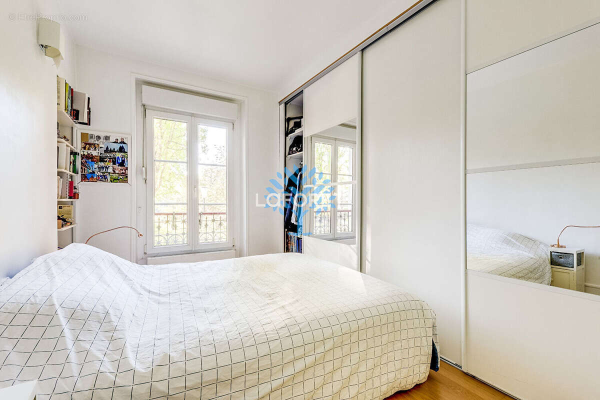 Appartement à PARIS-20E