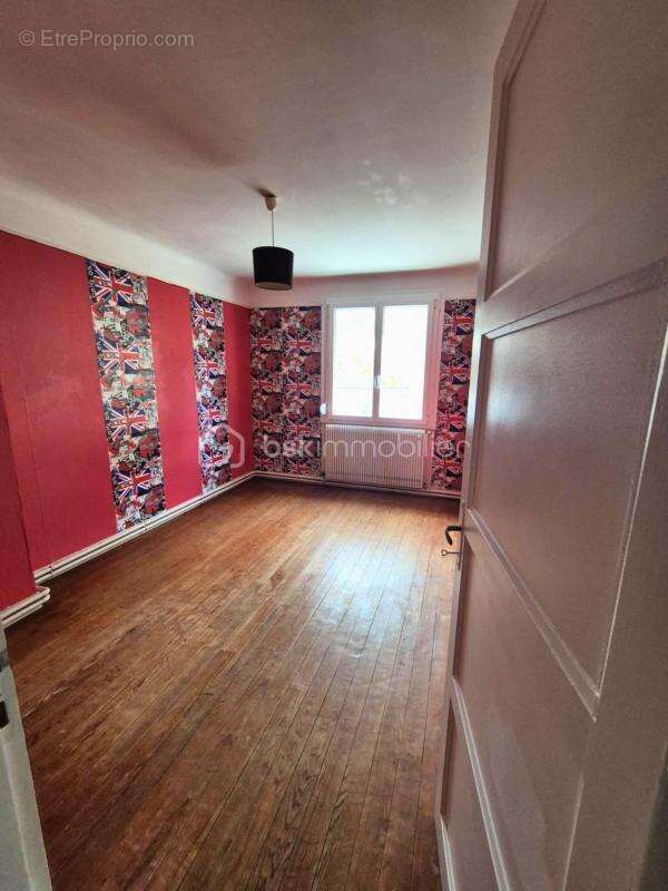 Maison à LONGPRE-LES-CORPS-SAINTS