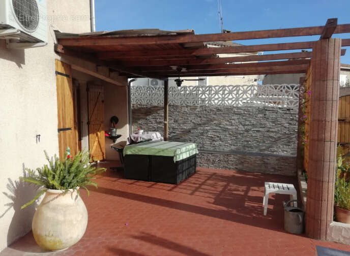 Maison à SANTA-MARIA-POGGIO