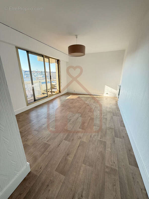 Appartement à LE KREMLIN-BICETRE