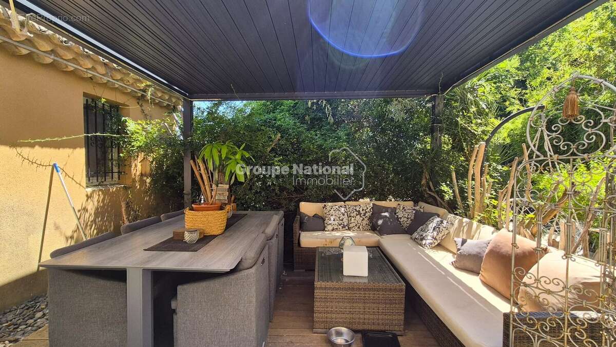 Courthezon - ensemble immobilier de 385 m² en campagne - photo 25
