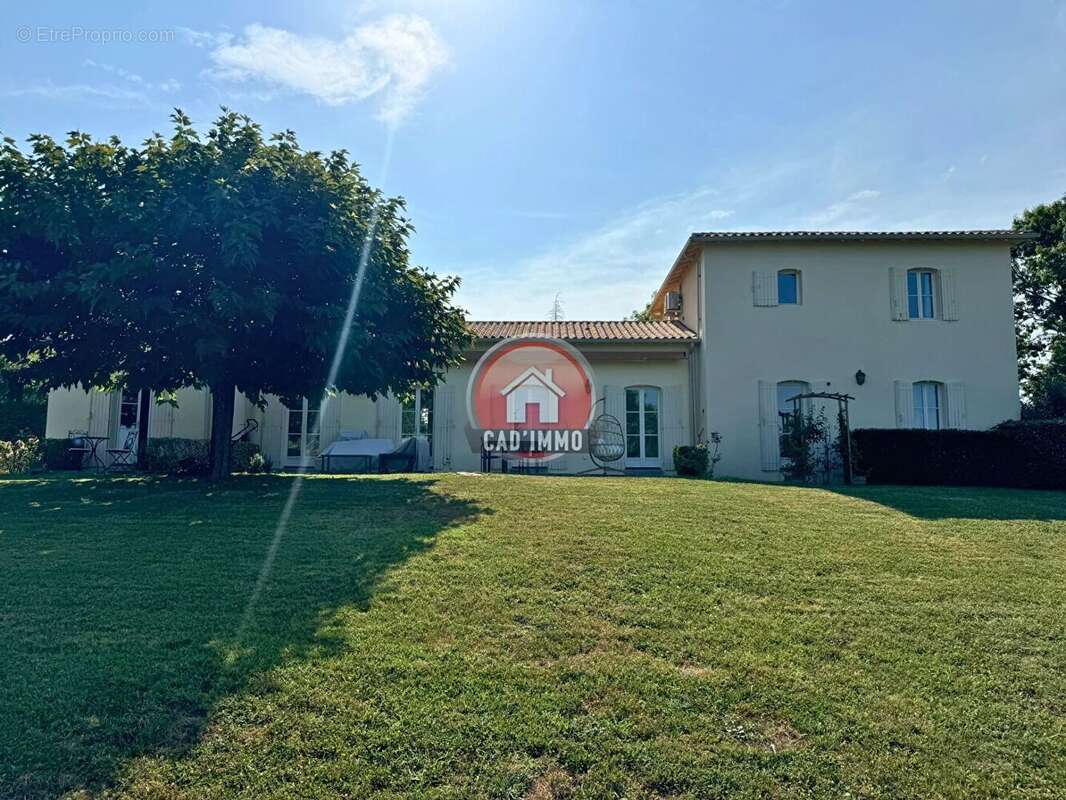 Maison à SAINT-NEXANS