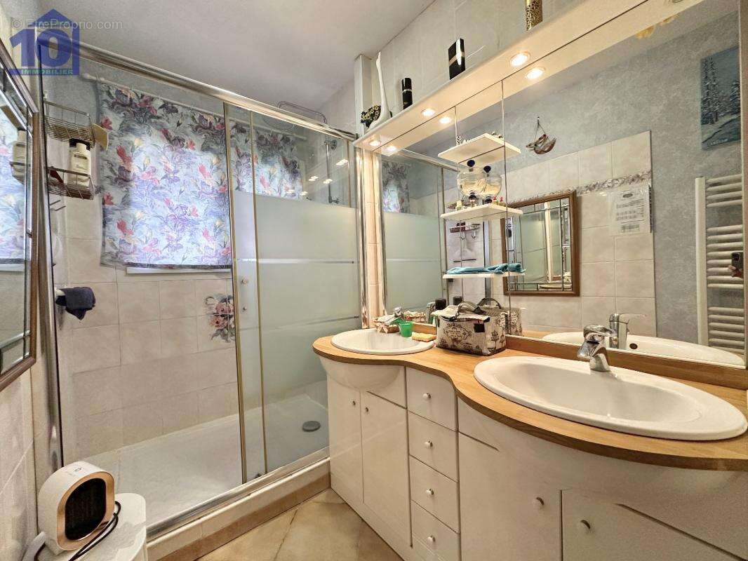 Maison à VALRAS-PLAGE