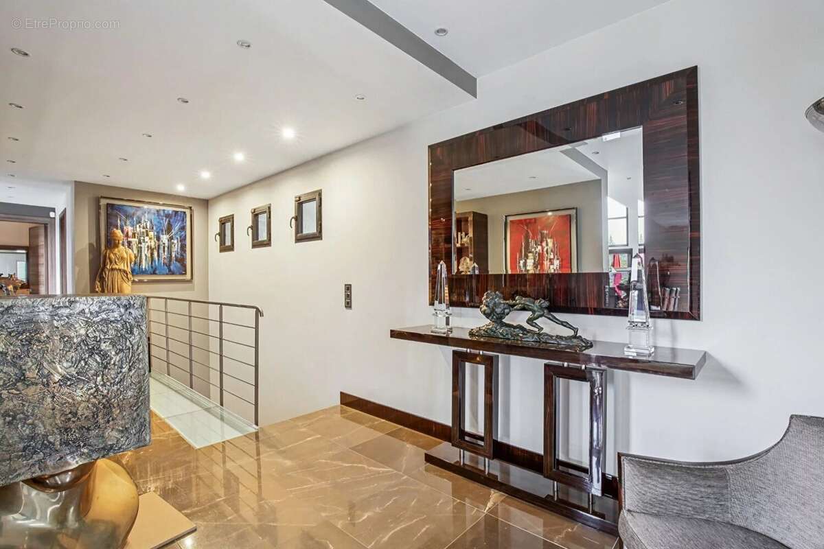 Maison à CROISSY-SUR-SEINE