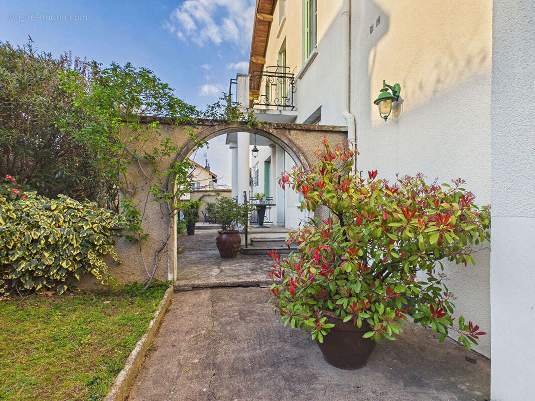 Maison à VENISSIEUX