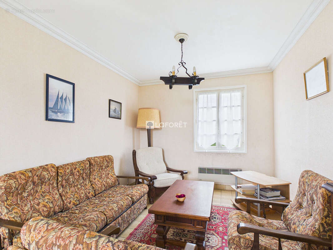 Maison à POULDREUZIC