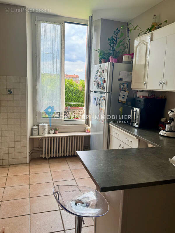 Appartement à VILLABE