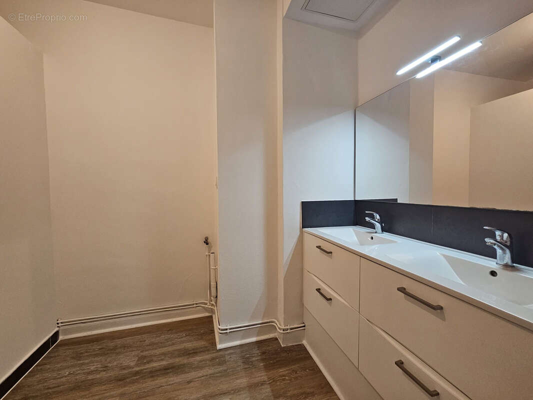 Appartement à VILLEMUR-SUR-TARN