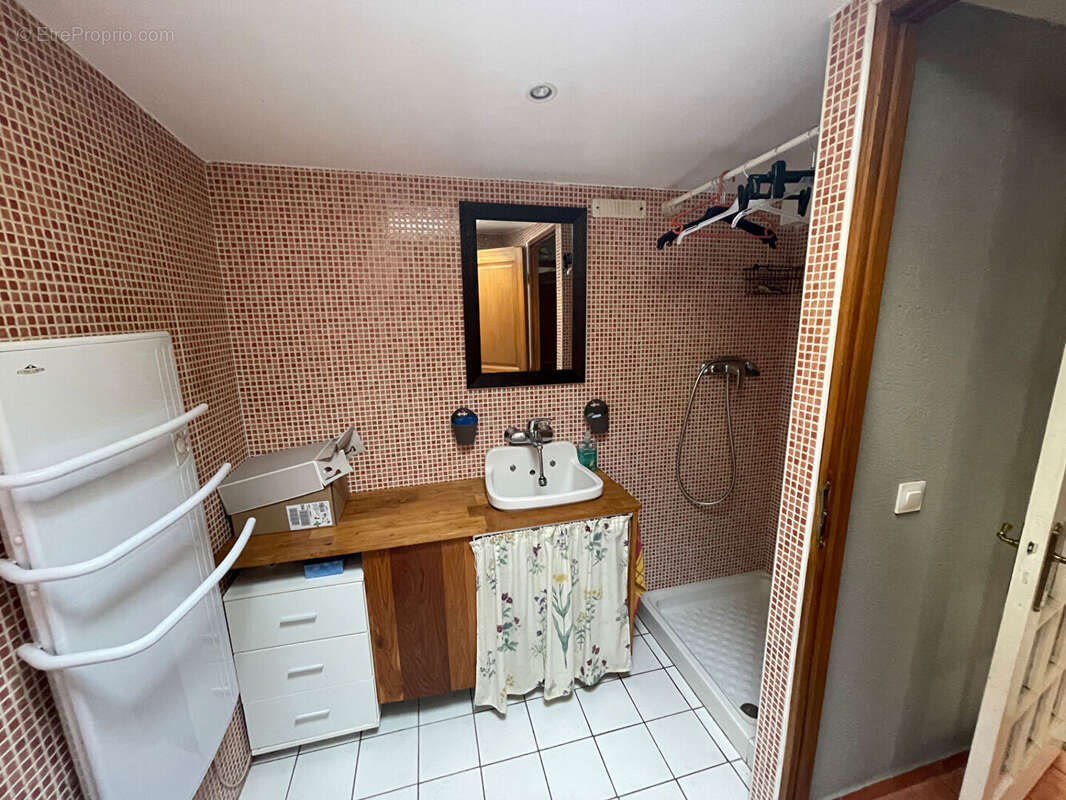 Maison à FRESNAY-L'EVEQUE