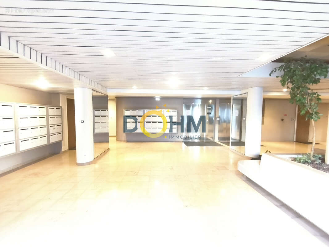 Appartement à SAINT-ETIENNE