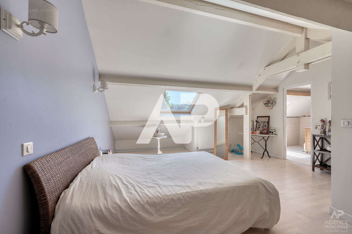 Maison à RUEIL-MALMAISON