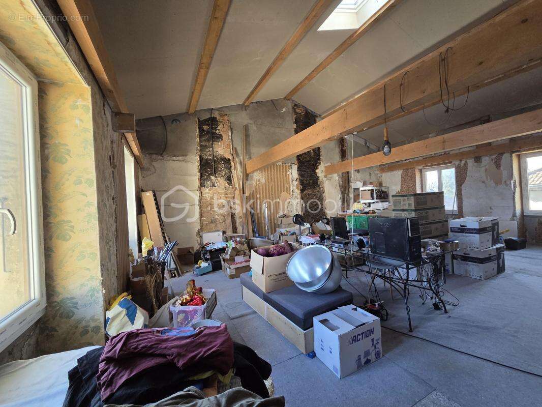 Maison à LE GRAND-LEMPS