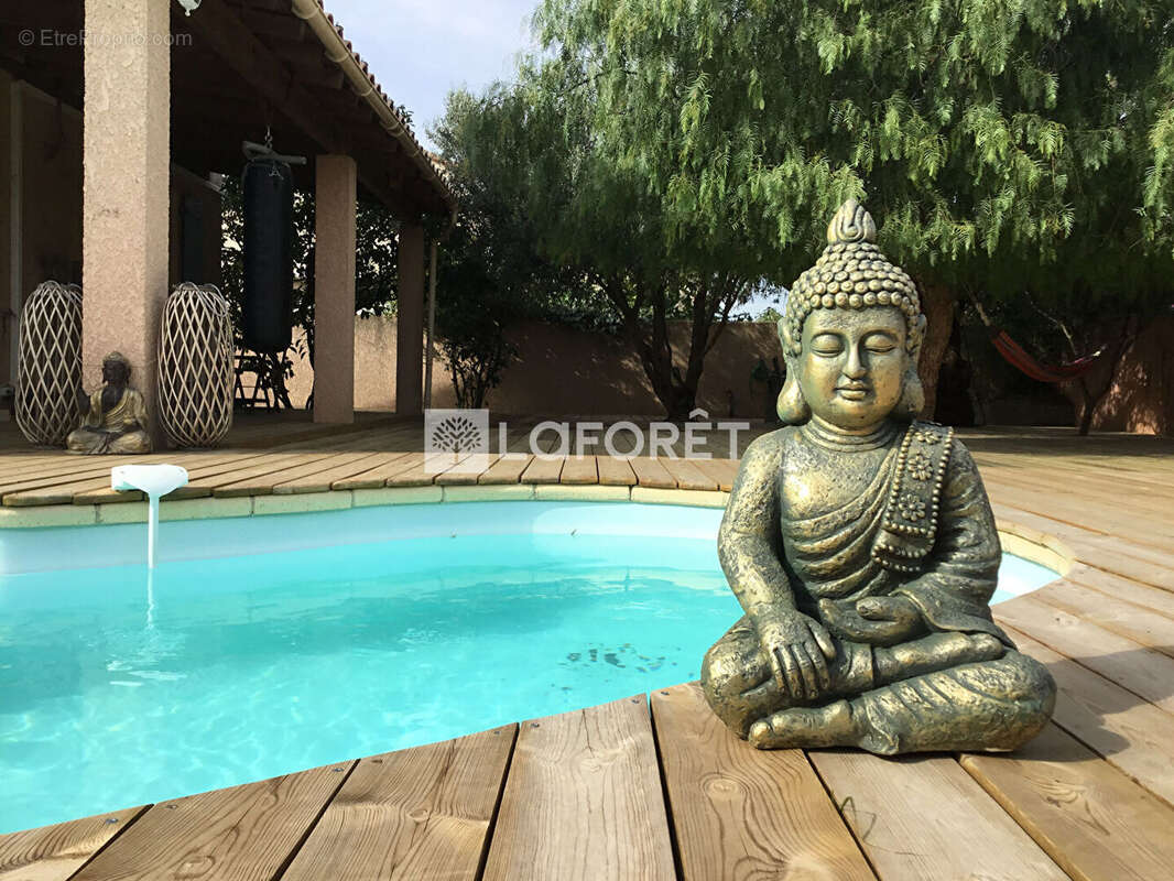 Maison à VILLENEUVE-DE-LA-RAHO