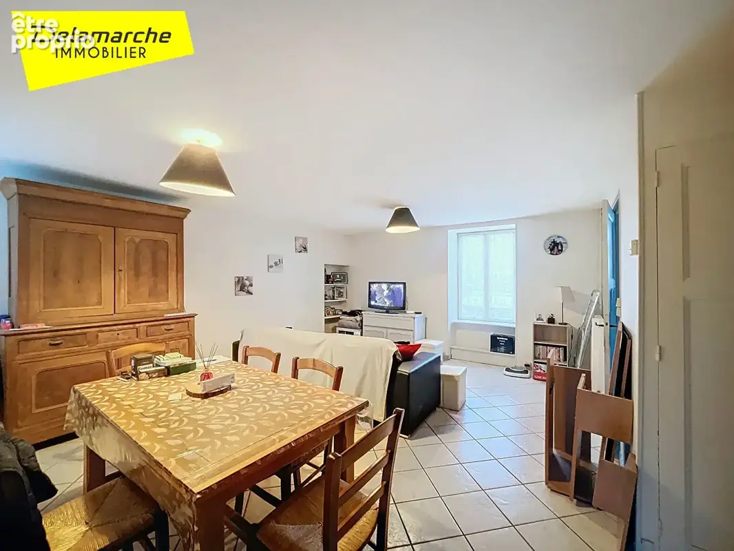 Maison de caractère en pierre à Jullouville 85m² - photo 2