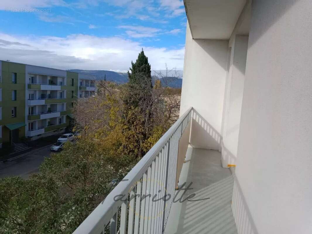 Appartement à MONTELIMAR