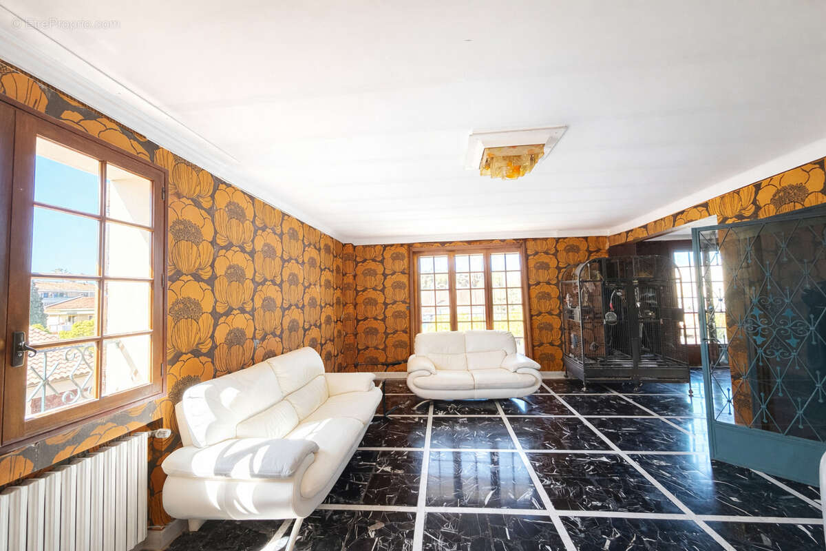 Appartement à SANARY-SUR-MER