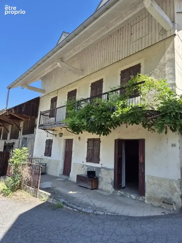 Maison à rénover avec grange attenante - photo 4