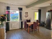 Appartement à CALLIAN