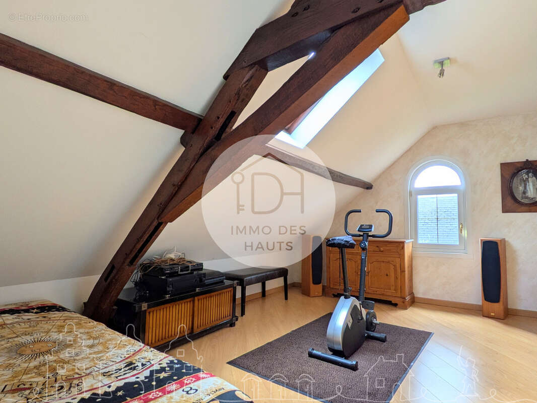 Maison de charme avec 5 chambres, jardin et garage à Looberghe - photo 11