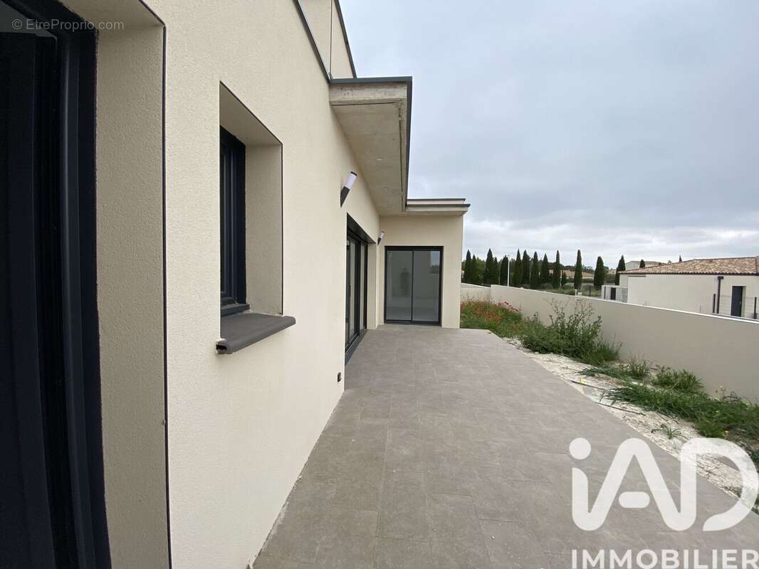 Photo 2 - Maison à FERRALS-LES-CORBIERES