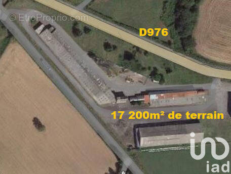 Photo 1 - Parking à LE TEILLEUL