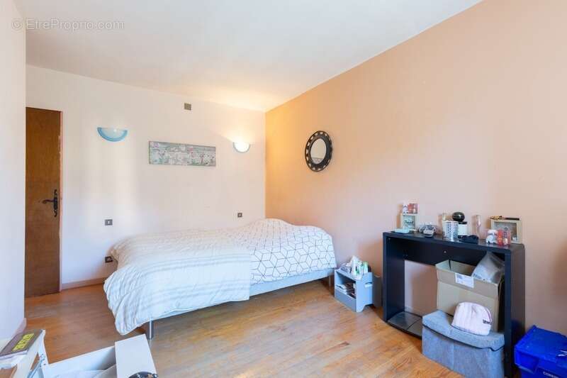 Maison à SARRANCOLIN